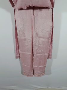 Pink Emblished Kurta Set (Women&#39;s)