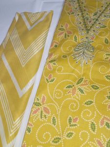 Unstiched Dress Material