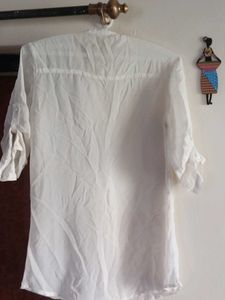White 3/4 Sleeve Button-Up Shirt