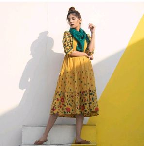 RustOrange Yellow Floral Print Dress with Scarf