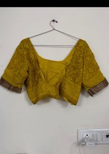 Saree With Blouse