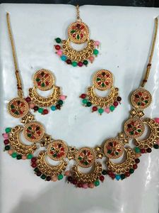 Elegant Gold-Tone Necklace Set