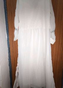 Elegant Embroidered Kurta Set