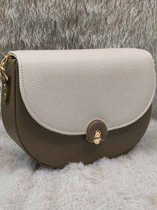 Chic Crossbody Bag