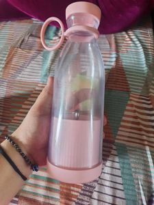Mini juicer handy chargable
