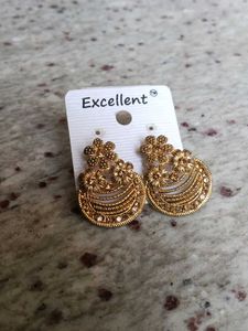 Elegant Gold-Tone Drop Earrings