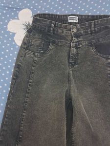 Unique Wash Wide Leg Jeans