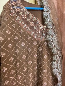 Mauve - Embroidered Kurta Set (kurta + dupatta )