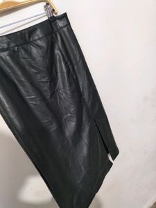 Leather Side Slit Skirt 🖤