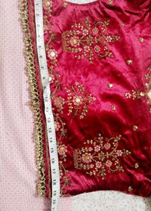 Gold Embroidered Lehenga rajwadi