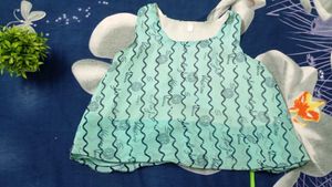 Crop Flared top