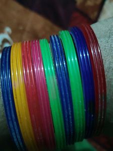 Colourful Bangles Pack Of 9