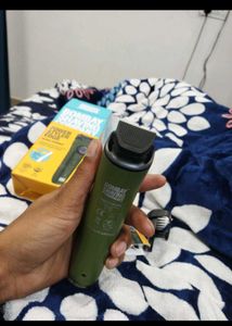 Bombay Saving Company Grooming Tool