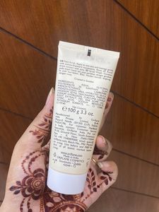 Oriflame Radiance Face Scrub