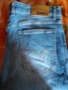 DNMX PANT OF RELIANCE TRENDS