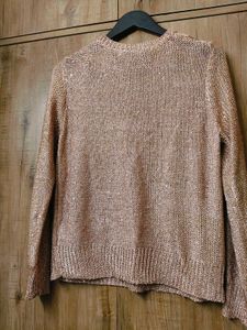 Woolen Top With Shine And New Condition