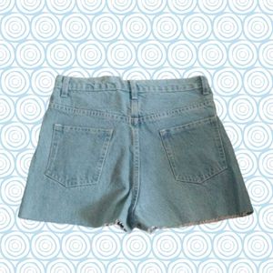 Denim Shorts With Arts