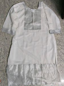 Elegant White Kurta with Detail