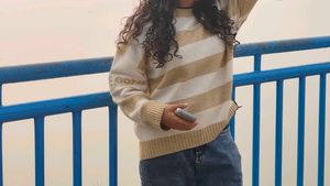 Striped Knit Pullover Sweater