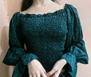 Floral Flared Sleeve Top