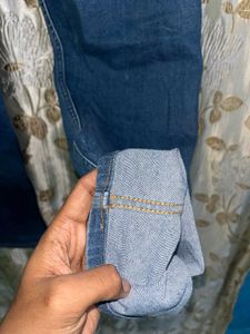 CLASSIC Bootcut Jeans