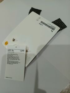 H&amp;M long light weighted earrings....long