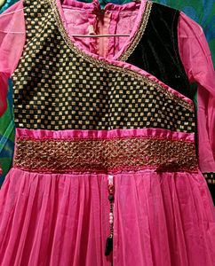 Pink And Black Dress/Kurta Top For Girls(4-5yrs)