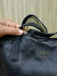 Guess Tote Bag &amp; Pouch Set