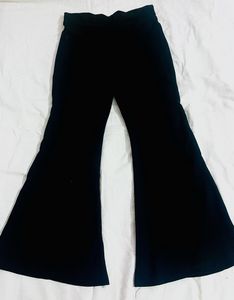 Black Trousers With Golden Chain