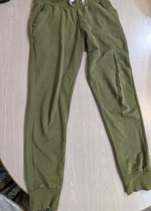 JOGGERS