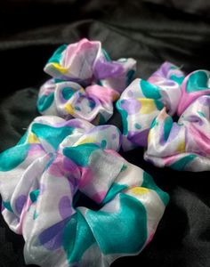 3 Scrunchies 💓💚💙💜