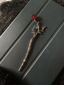 Rose Detailed Hair Pin