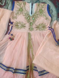 Girl&#39;s Peach Embroidered Salwar Kameez