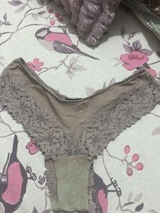 H&M Lace Detail Panties