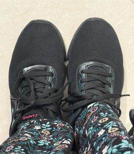 Campus Black Running Shoes