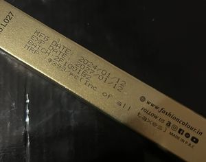 Fashion Colour Nourish Formula Plump On Mascara