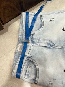 DENIM JEANS
