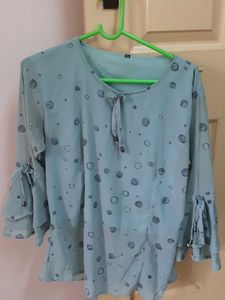 It Is A Beautiful Top To Wear In Office or Party