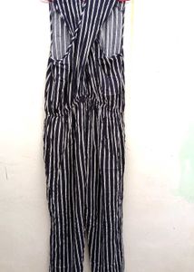 Striped Sleeveless Jumpsuit💫
