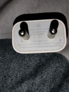 Apple original 5w Adapter brand New