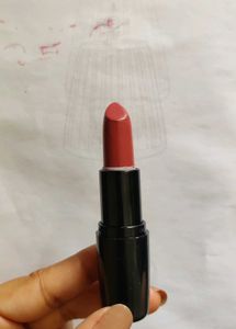 Faces CANADA Weightless Creme Finish Lipstick
