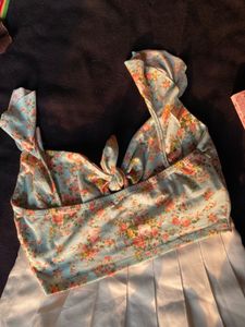 Shrub Floral Bralette Top 🎀