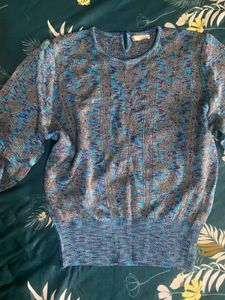Balloon Top  Perfect For Winter
