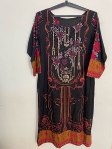 Elegant Embroidered Kurta
