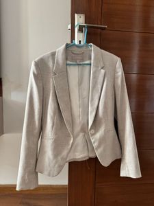 Banana Republic Blazer - Size Small