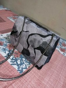 Stylish Floral Chain Bag