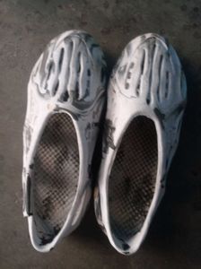 Marble Design Comfort Clogs