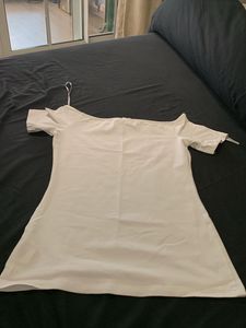 H&amp;M, white T-shirt,