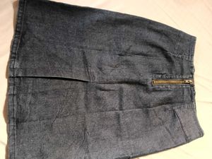 stylish Denim Skirt - Classic Style