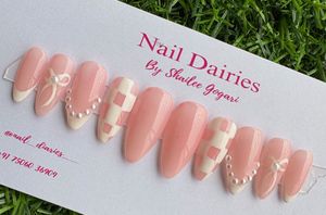 Press-On Nail Set